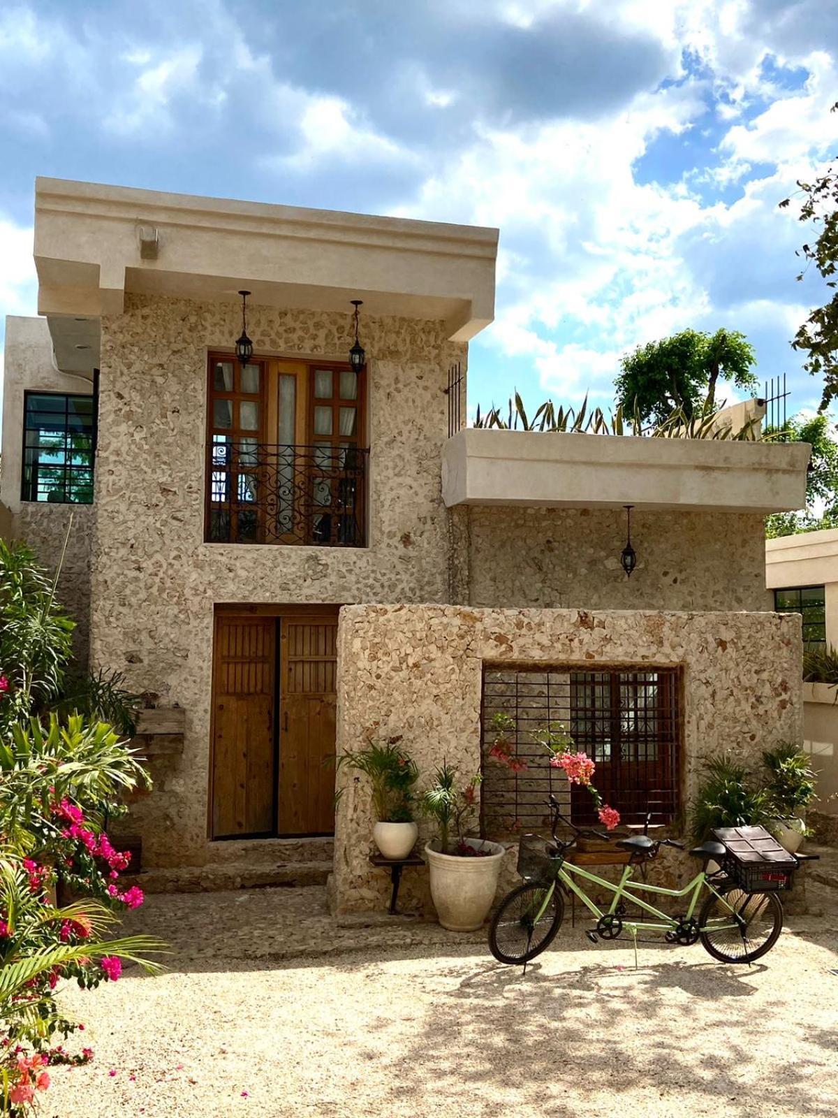 Casa De La Luz Villa วัลลาโดลิด ภายนอก รูปภาพ